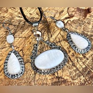 Scolecite “The Inner Peace Stone” & Rainbow Moonstone Pendant & Earrings